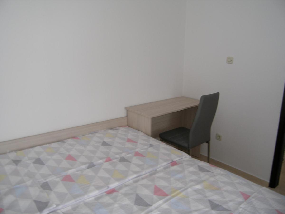 Apartmani Matela เพทรอซาเน ภายนอก รูปภาพ